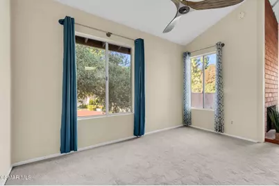 245 Oakleaf Drive #202, Thousand Oaks, CA 91360 - Photo 11