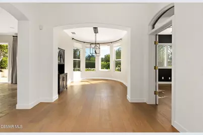 912 Blackbourne, Oak Park, CA 91377 - Photo 11