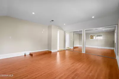 17400 Hemmingway Street, Northridge, CA 91325 - Photo 21