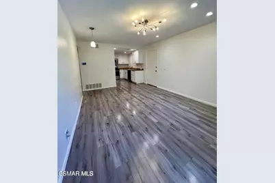 1342 E Hillcrest Drive #17, Thousand Oaks, CA 91362 - Photo 5