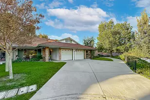 19337 Oak Plaza Ct, Newhall, CA 91321 - Photo 1