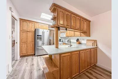 19337 Oak Plaza Court, Newhall, CA 91321 - Photo 13