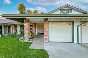 19337 Oak Plaza Ct, Newhall, CA 91321 - Photo 5