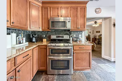 2189 Latham Street, Simi Valley, CA 93065 - Photo 13