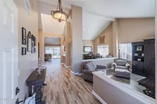 2648 Georgette Pl, Simi Valley, CA 93063 - Photo 3