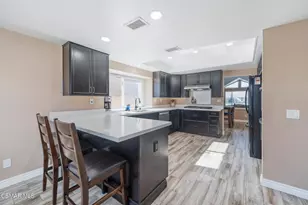 2648 Georgette Pl, Simi Valley, CA 93063 - Photo 13