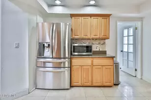 4120 Carrizal Rd, Woodland Hills, CA 91364 - Photo 21