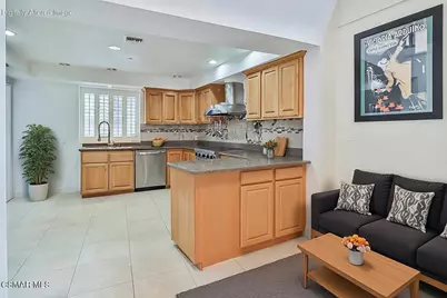 4120 Carrizal Road, Woodland Hills, CA 91364 - Photo 17