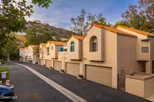 22203 Shadow Valley Cir, Chatsworth, CA 91311 - Photo 35
