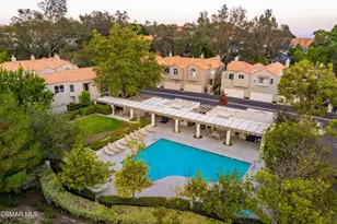 22203 Shadow Valley Cir, Chatsworth, CA 91311 - Photo 43