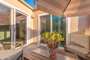 22203 Shadow Valley Cir, Chatsworth, CA 91311 - Photo 25