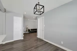 458 Houston Dr, Thousand Oaks, CA 91360 - Photo 9