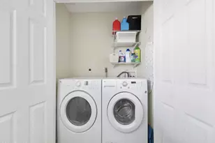 458 Houston Dr, Thousand Oaks, CA 91360 - Photo 25