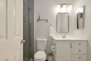 458 Houston Dr, Thousand Oaks, CA 91360 - Photo 23