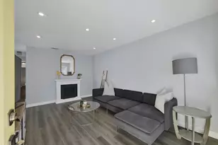 458 Houston Dr, Thousand Oaks, CA 91360 - Photo 5