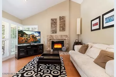 74 Rosehedge Lane, Oak Park, CA 91377 - Photo 3