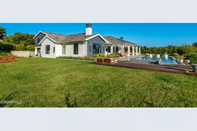 2111 High Knoll Circle, Westlake Village, CA 91362 - Photo 35