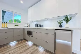 4627 Willens Ave, Woodland Hills, CA 91364 - Photo 21