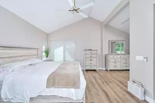 6435 Winona Ct, Oak Park, CA 91377 - Photo 27