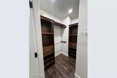 334 W Avenida De Las Flores, Thousand Oaks, CA 91360 - Photo 43