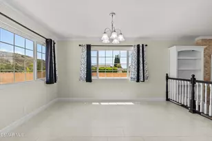 334 W Avenida De Las Flores, Thousand Oaks, CA 91360 - Photo 13