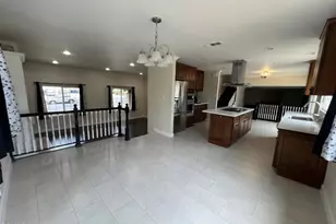 334 W Avenida De Las Flores, Thousand Oaks, CA 91360 - Photo 11