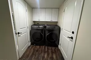 334 W Avenida De Las Flores, Thousand Oaks, CA 91360 - Photo 19