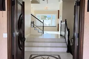 334 W Avenida De Las Flores, Thousand Oaks, CA 91360 - Photo 5