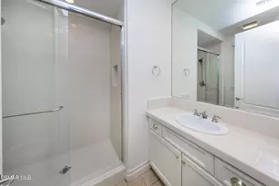 25480 Prado De Oro, Calabasas, CA 91302 - Photo 19