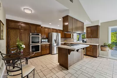 675 Whispering Oaks Place, Newbury Park, CA 91320 - Photo 25
