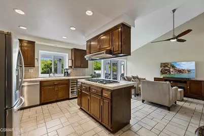 675 Whispering Oaks Place, Newbury Park, CA 91320 - Photo 31