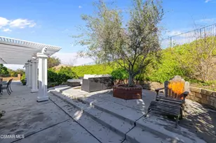 675 Whispering Oaks Pl, Newbury Park, CA 91320 - Photo 51