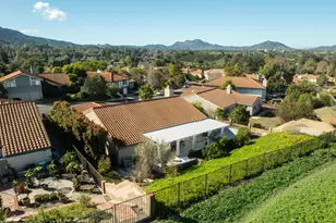 675 Whispering Oaks Pl, Newbury Park, CA 91320 - Photo 59