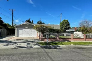 842 S Corta Dr, Santa Ana, CA 92704 - Photo 3