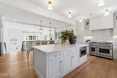 2406 Swanfield Court, Thousand Oaks, CA 91361 - Photo 13