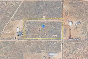 13200 Venada Rd, Lucerne Valley, CA 92356 - Photo 1