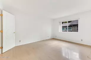 458 Serento Cir, Thousand Oaks, CA 91360 - Photo 13