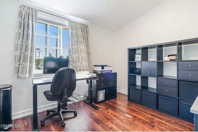 807 Briar Cliff Road, Thousand Oaks, CA 91360 - Photo 19