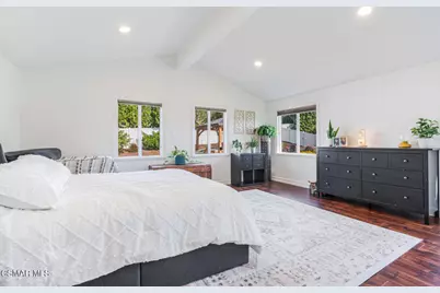 807 Briar Cliff Road, Thousand Oaks, CA 91360 - Photo 15