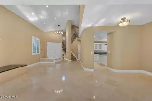 11916 Honeybrook Ct, Moorpark, CA 93021 - Photo 15