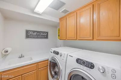 1240 Bayside Lane, Oxnard, CA 93035 - Photo 35