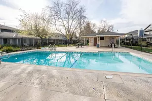 561 Spring Rd, Moorpark, CA 93021 - Photo 37