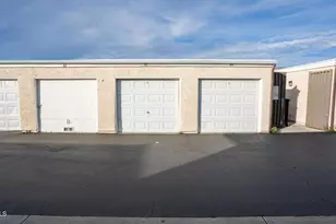 561 Spring Rd, Moorpark, CA 93021 - Photo 41
