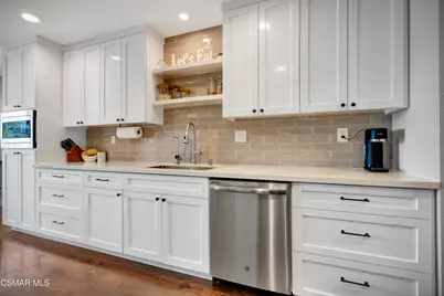 1379 Nonchalant Drive, Simi Valley, CA 93065 - Photo 11