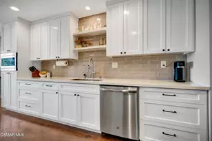 1379 Nonchalant Dr, Simi Valley, CA 93065 - Photo 11