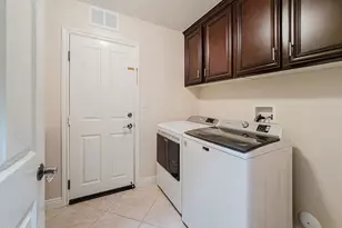 4095 Eagle Flight Dr, Simi Valley, CA 93065 - Photo 27