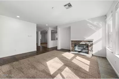 927 Lincoln Court, Simi Valley, CA 93065 - Photo 11