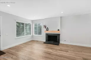 2681 Briarwood Pl, Thousand Oaks, CA 91362 - Photo 3