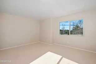 454 Savona Way, Oak Park, CA 91377 - Photo 35