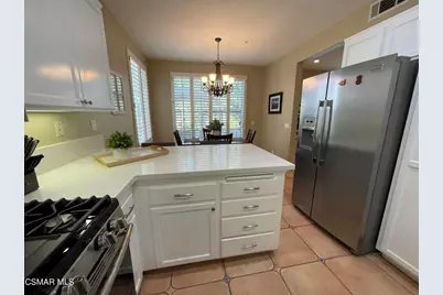 11841 Barletta Place, Moorpark, CA 93021 - Photo 7